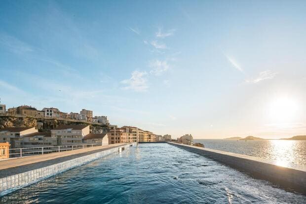Les bords de mer hotel