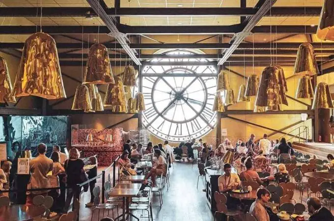 20 Unique Experiences You Can Only Have in Paris