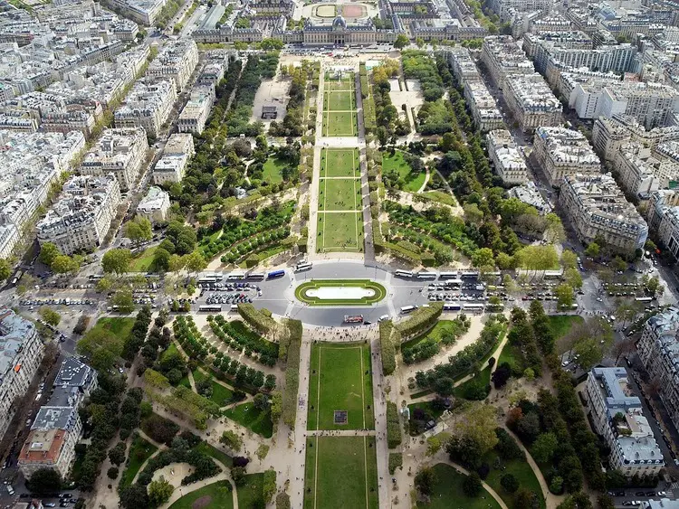Champs de Mars