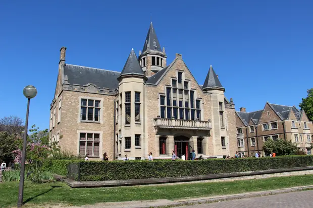 Cité Internationale Universitaire de Paris - Fondation Deutsch de la Meurthe