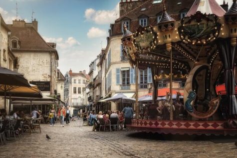 The carrousel of Dijon