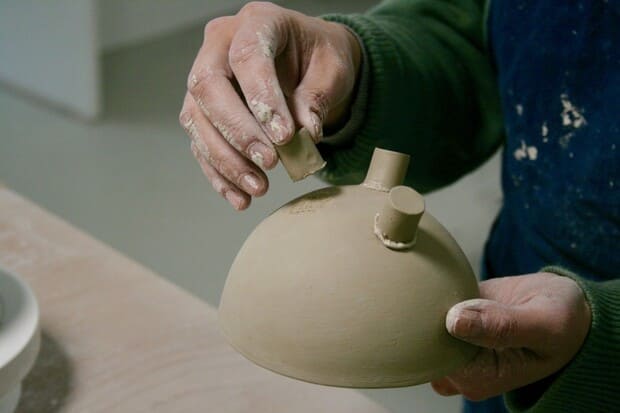 Make a ceramic bowl