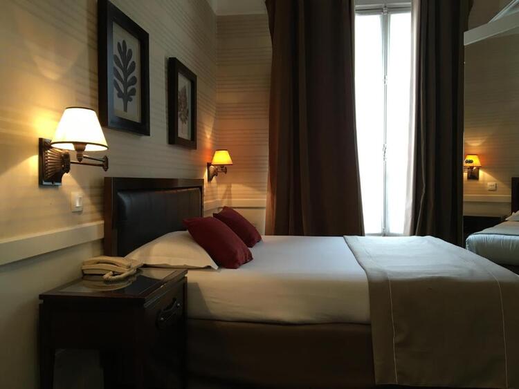 Élysées Union room