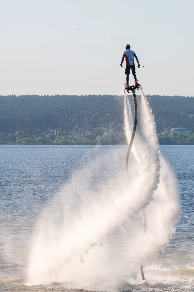initiation to flyboarding