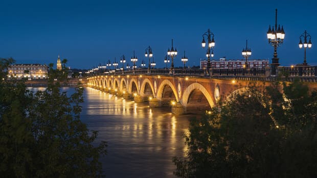 Bridge in Garonne, Bordeaux