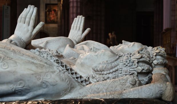 Graves of Catherine de Medici and Henri II
