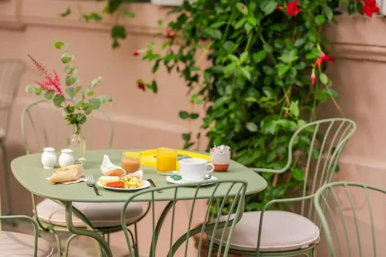 Grandes Ecoles breakfast