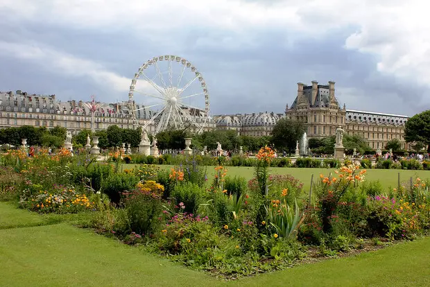 Tuileries Garden 