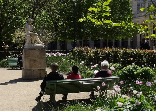 gardens to visit outside paris