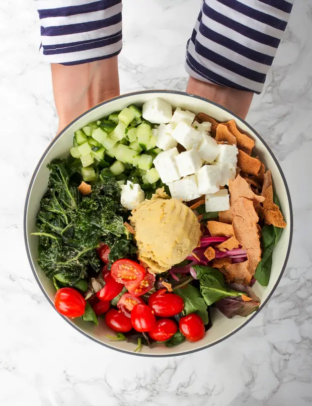 the top 10 most trendy salad bars in paris