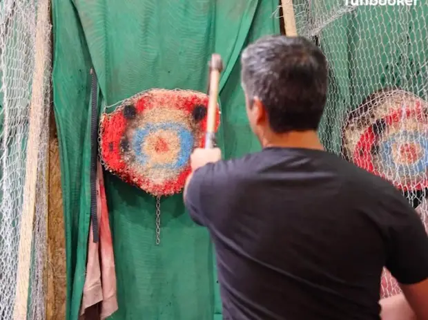 Axe-throwing