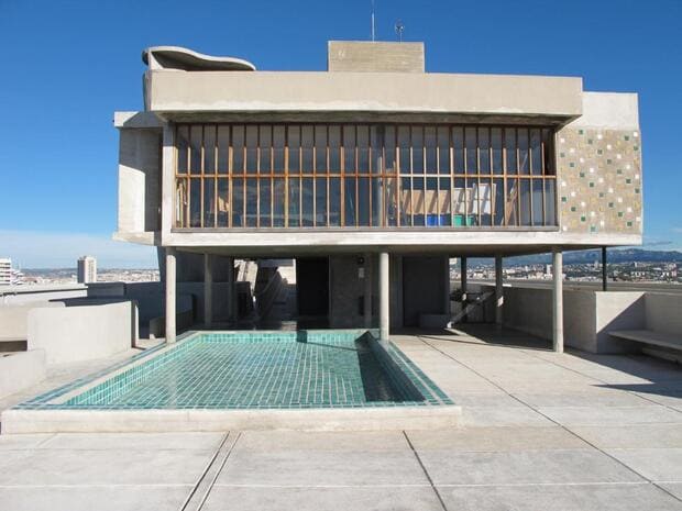 Le Corbusier hotel exterior