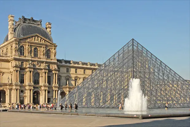 The Louvre guided tour