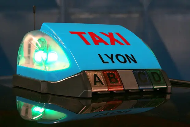 Taxi Lyonnais