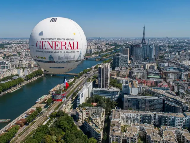 Paris Generali hot-air balloon
