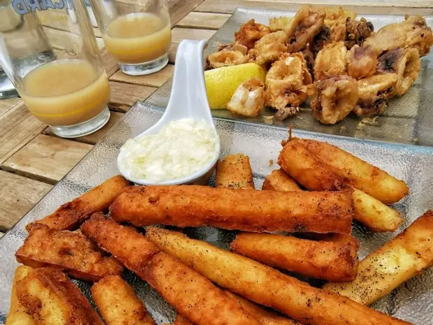 Fried food and side dishes