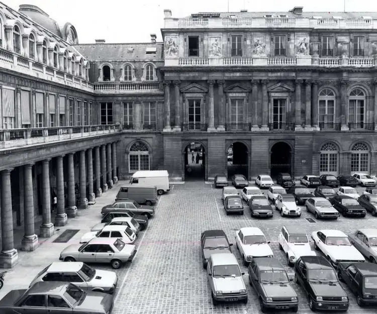 Palais Royal, 1980