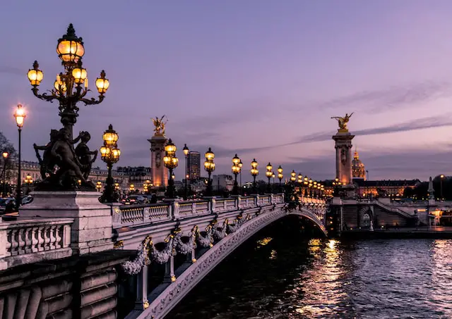 Paris's Pont Alexandre III