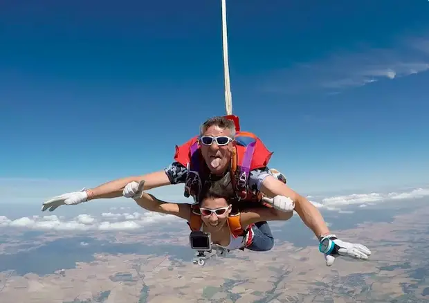 Skydiving at Paris Jump