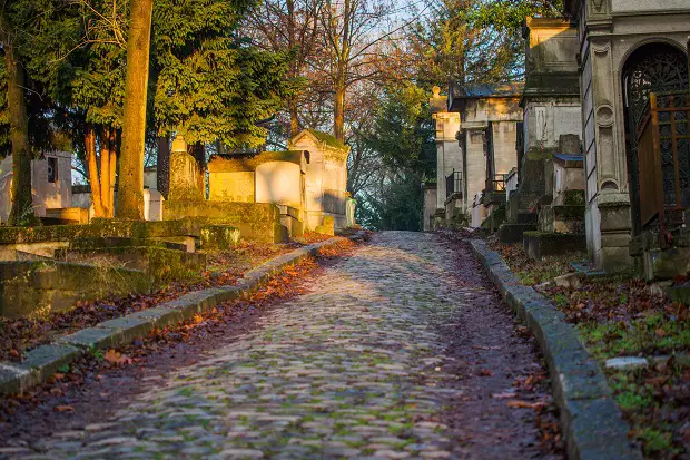 Père-Lachaise Cemetery