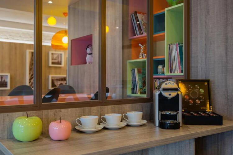 Reims Hotel Coffee machine