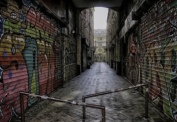 A Dark Alley in Paris