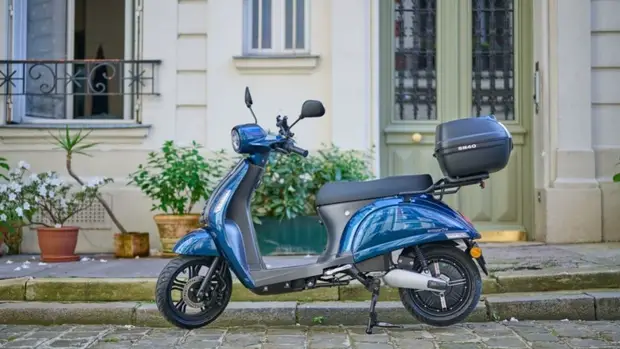 Zeway scooter