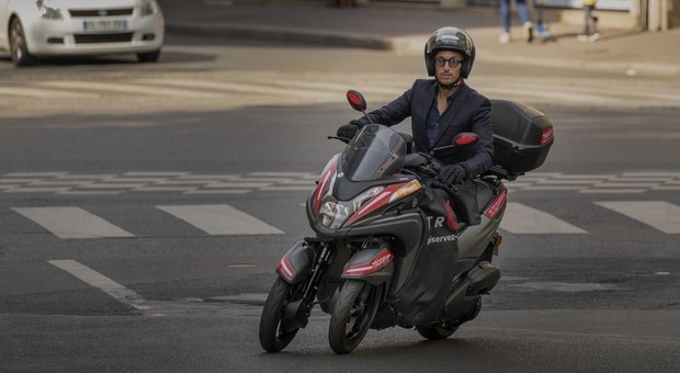 Troopy Scooter in Paris