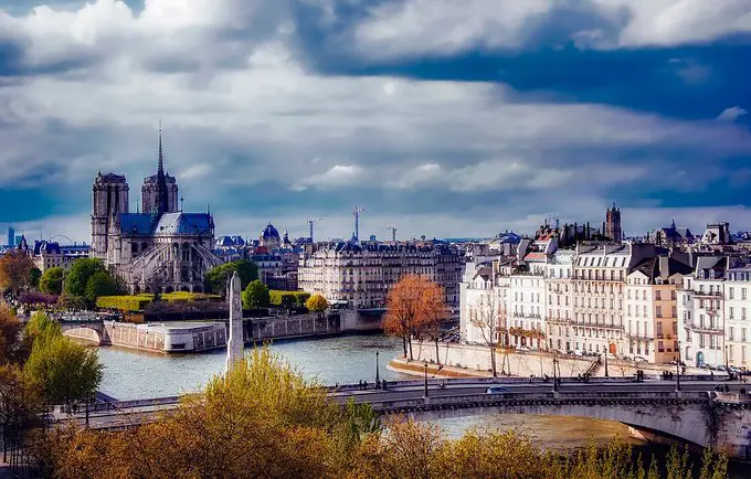 Quai Paris