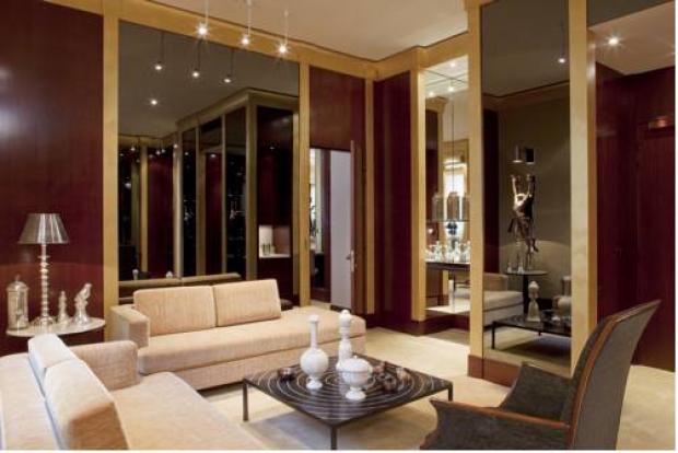 Salon einer der Suiten des Park Hyatt Paris-Vendôme