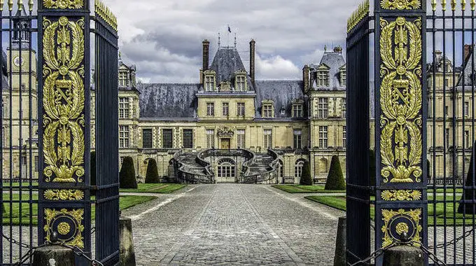 Découverte chateau de Fontainebleau pixabay