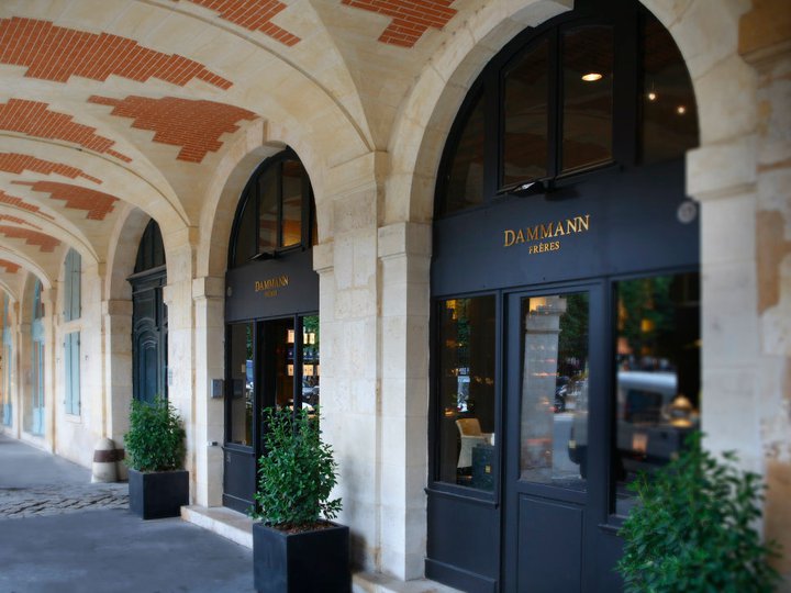 9 Rue Des Frères Flavien 75020 Paris