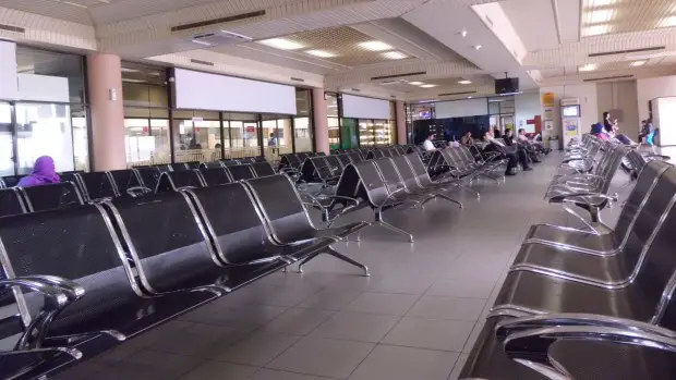 sala de espera aeropuerto