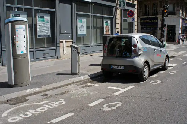 autolib