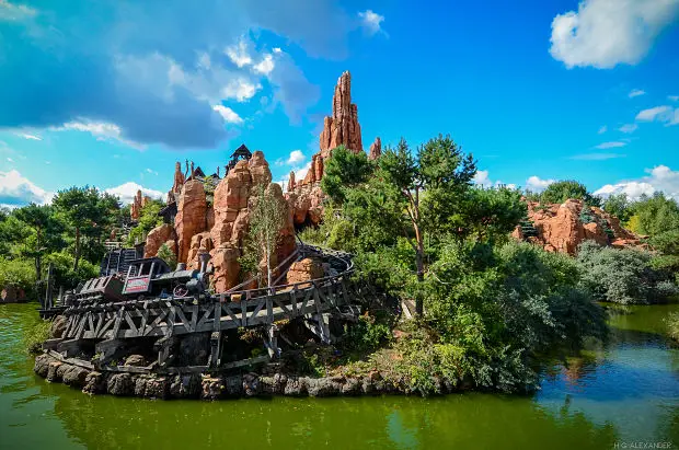 Big Thunder Mountain parcs Disneyland Paris
