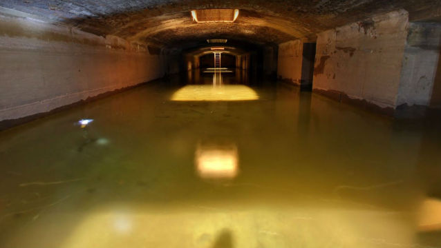 Photo prise au-dessus du lac souterrain de l'Opéra Garnier.