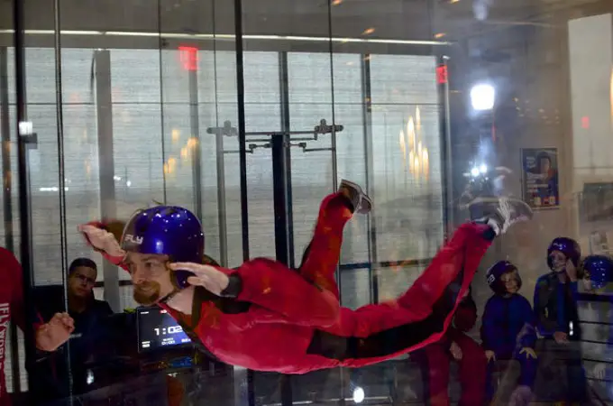 Simulateur de chute libre