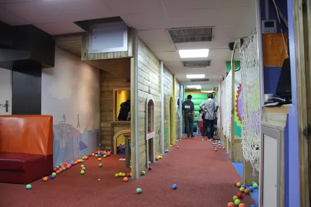 Espace enfants Chez He à Paris