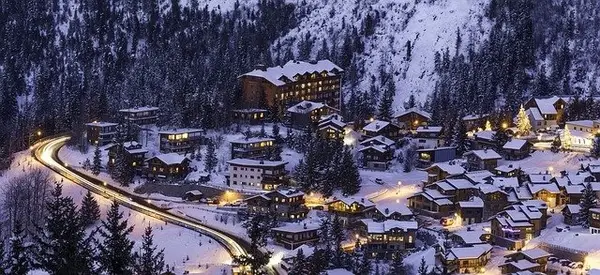 Station courchevel nuit