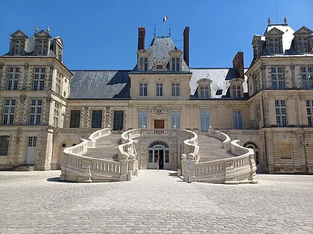 Escalier fer à cheval, Château Fontainebleau
