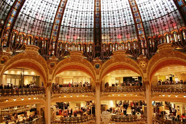 Intérieur des Galeries Lafayette