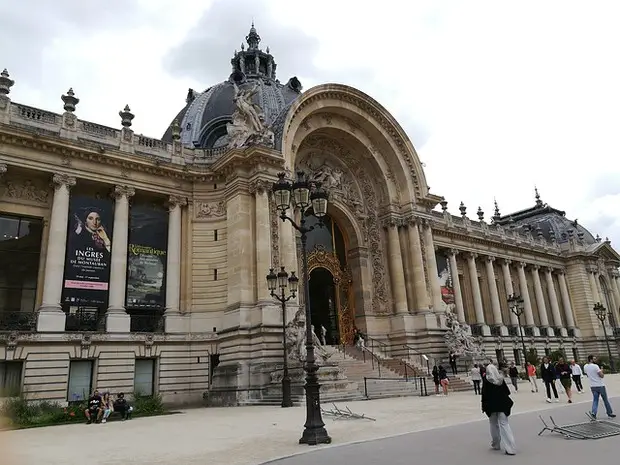 Devanture, entré Grand Palais