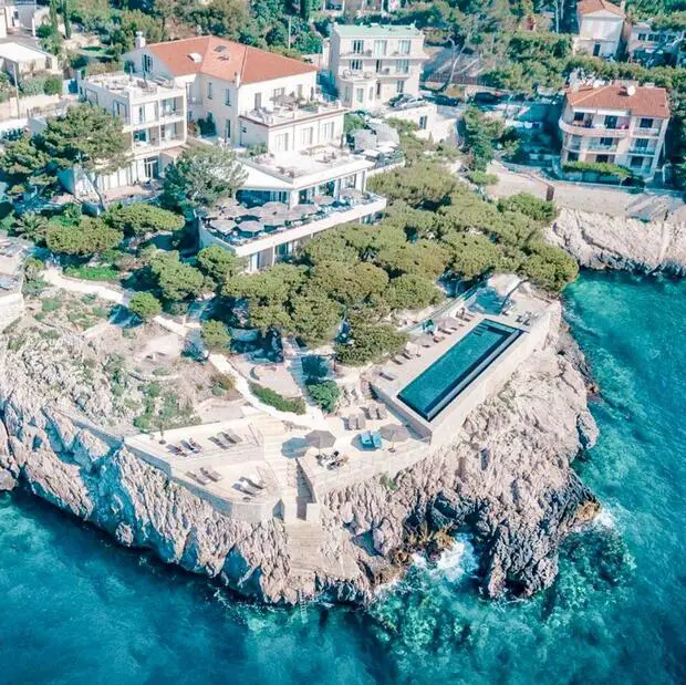 Hôtel Les Roches Blanches Cassis vue aérienne