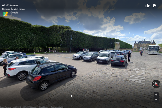 Parking gratuit Esplanade du Château
