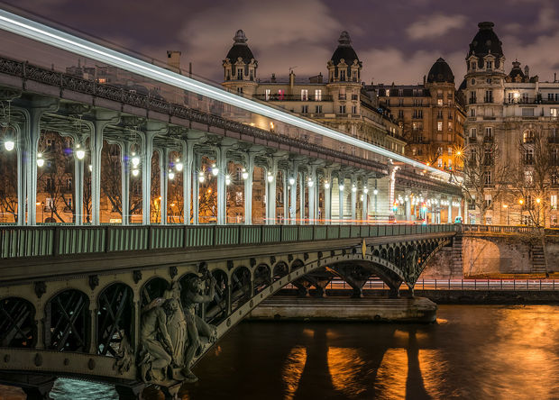 Pont de Bir Hakeim - Vue du 16ème arrondissement