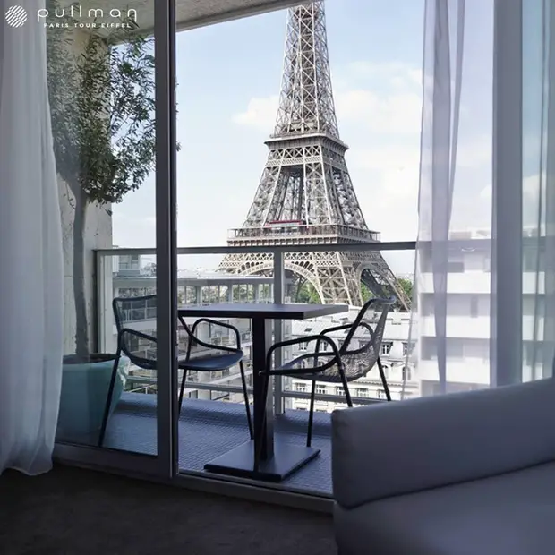 The 11 Best Hotels Near The Eiffel Tower That We Recommend