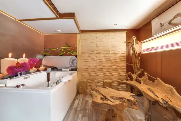 suite nature jacuzzi vip paris hotel