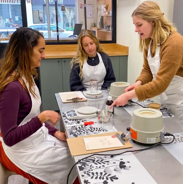 Atelier de fabrication de cosmétiques