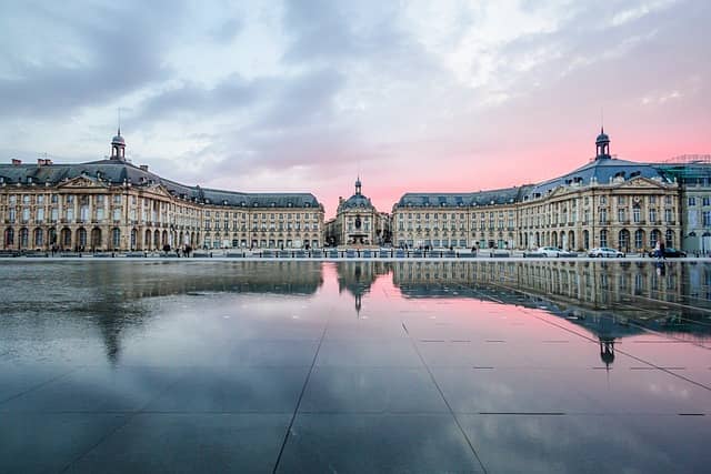 bordeaux miroir d'eau