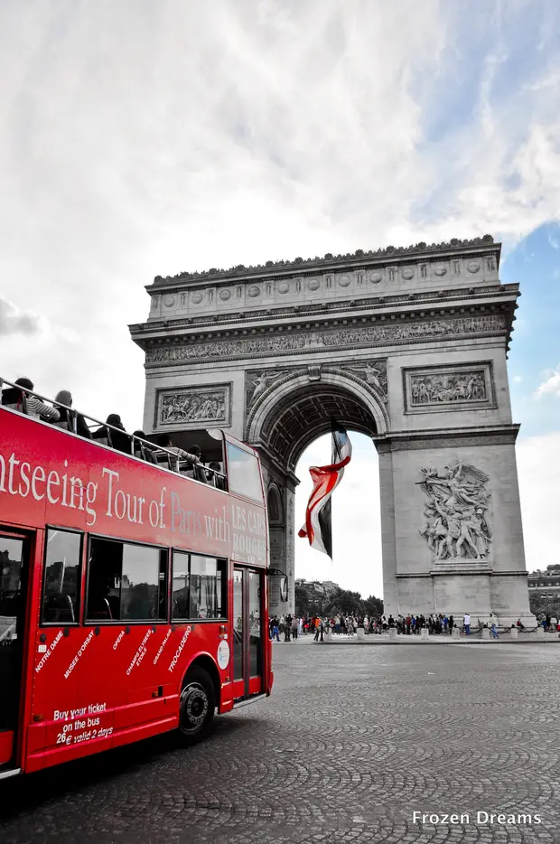 Bus arc de Triomphe